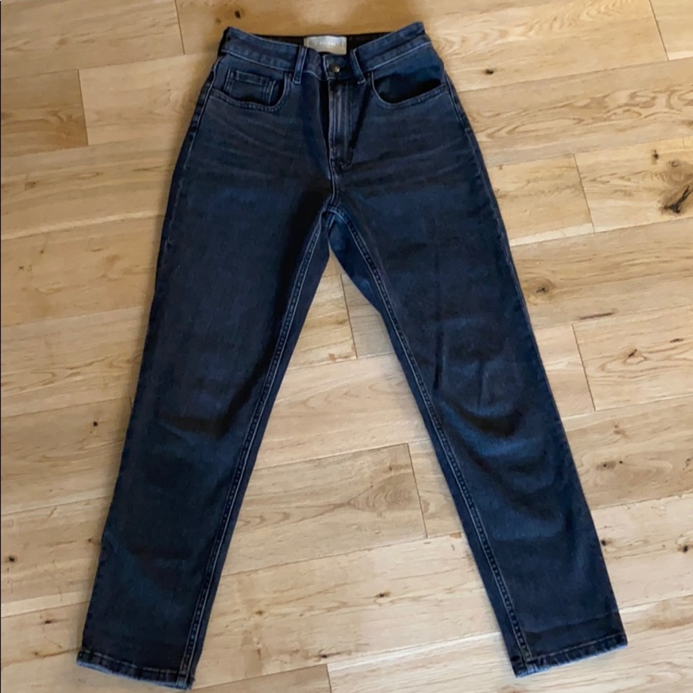 Everlane The Curvy Cheeky Jean - size 24 Crop